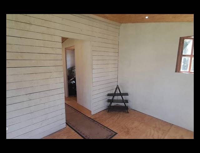 3 BEDROOM FREESTANDING FOR SALE IN RIDGEWAY